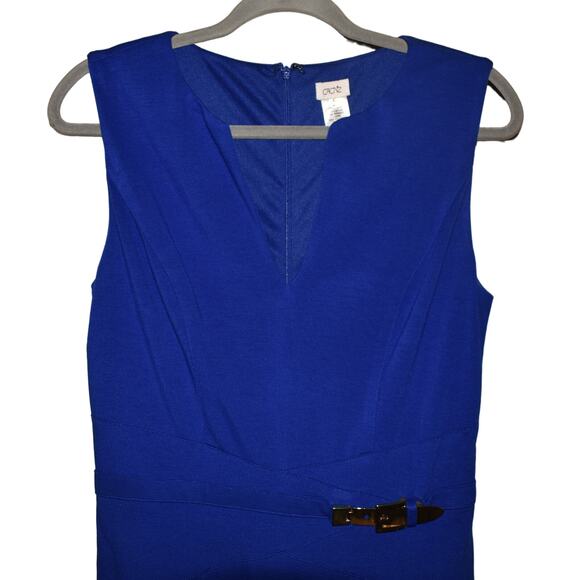 CACHE $188 Sleeveless V-Neck Midi Pencil Dress Buckle Accent Blue Size 10 - Picture 3 of 4